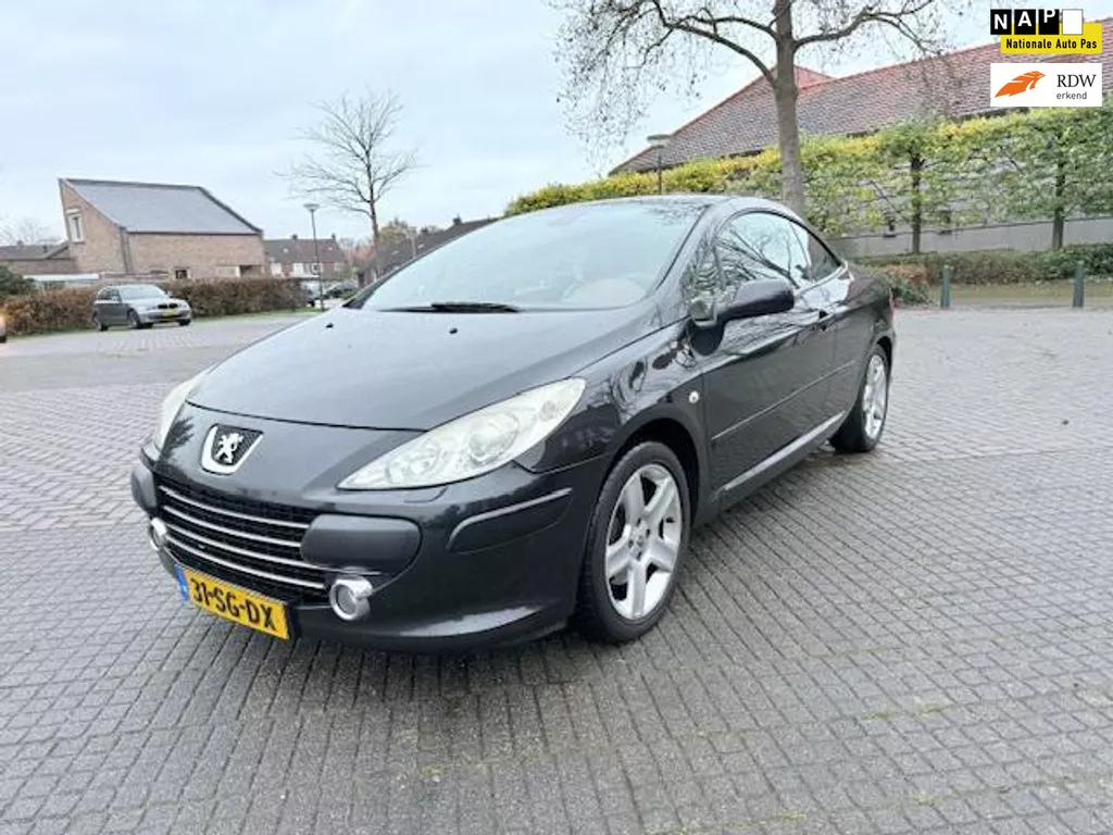 Peugeot 307 CC 2.0-16V Sport